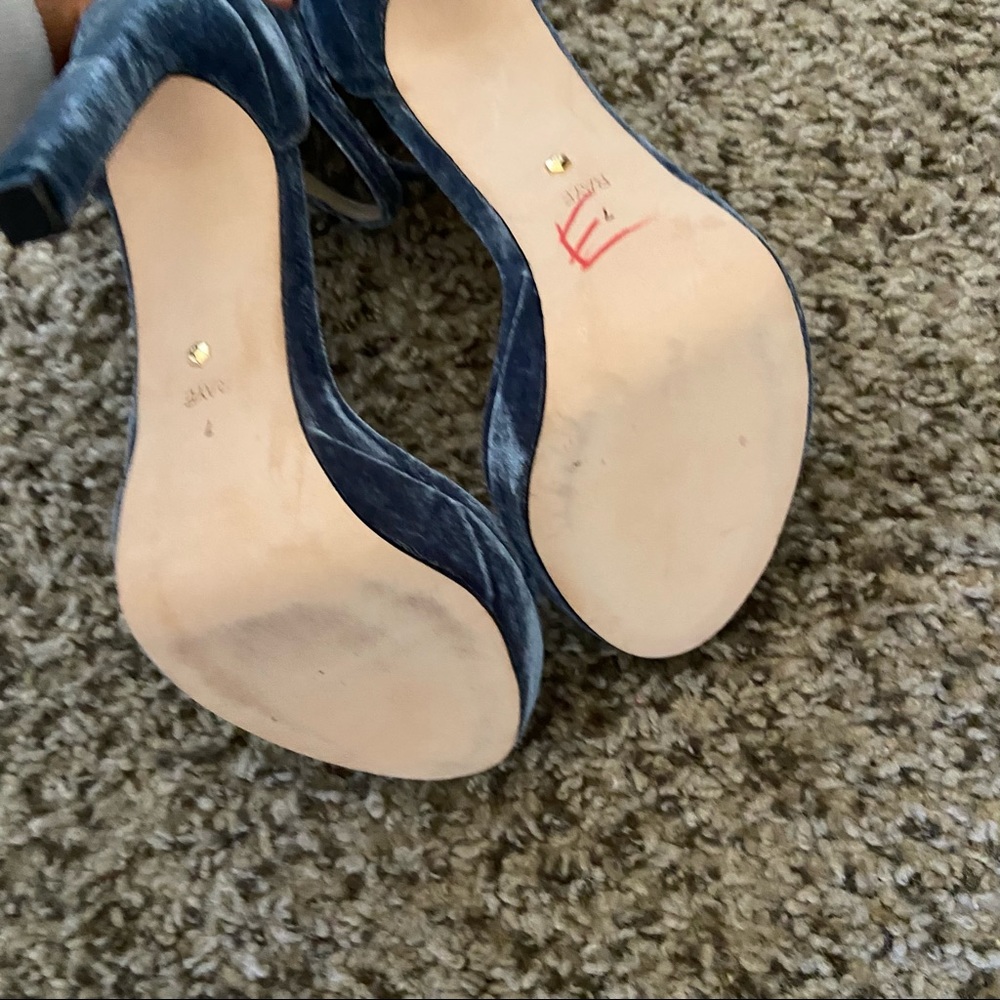 SOLD RAYE brynne velvet heels - Picture 6 of 10